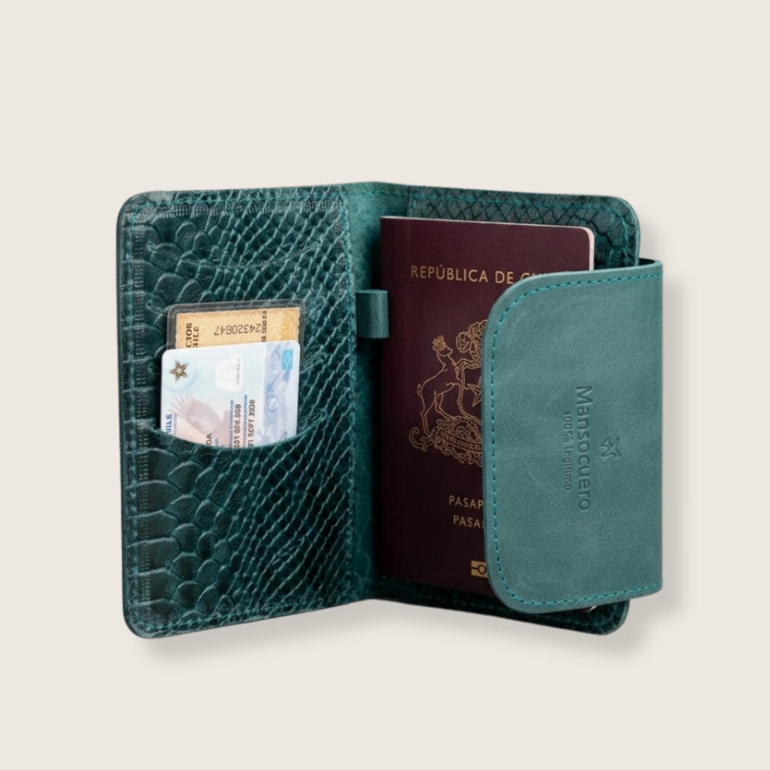 Porta Pasaporte Travesía Turquesa