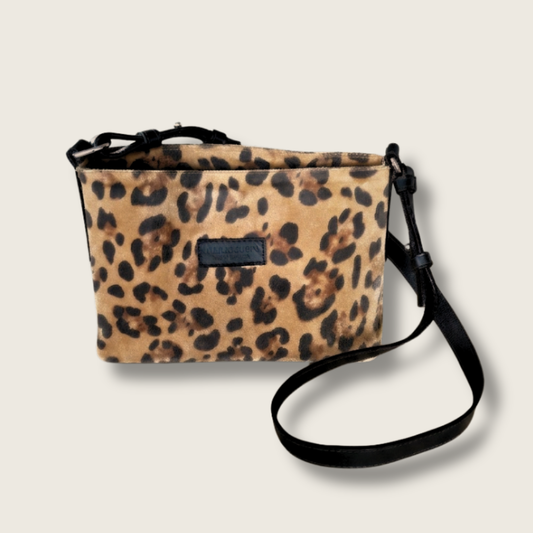 Cartera Estela Leo