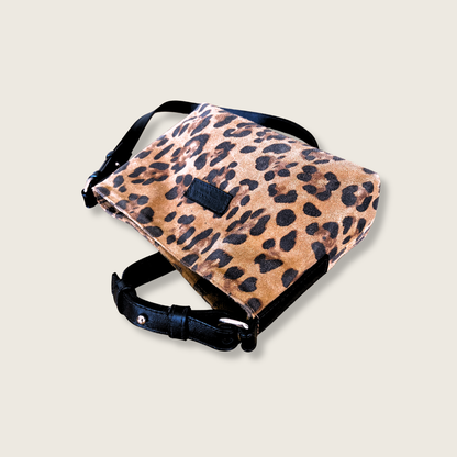 Cartera Estela Leo